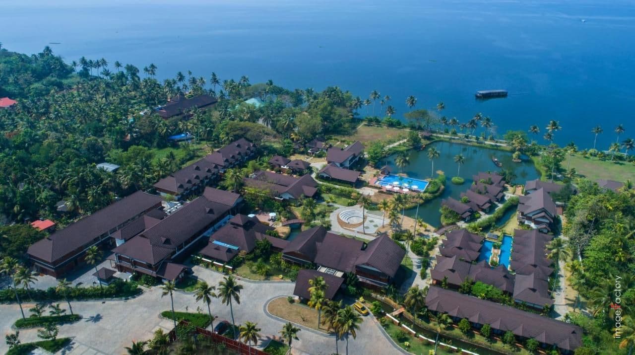 Gokulam Grand Resort & Convention Center — photo 3